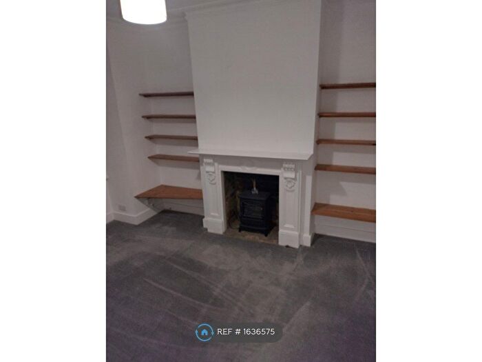 1 Bedroom Maisonette To Rent In Smallwood Road, London, SW17