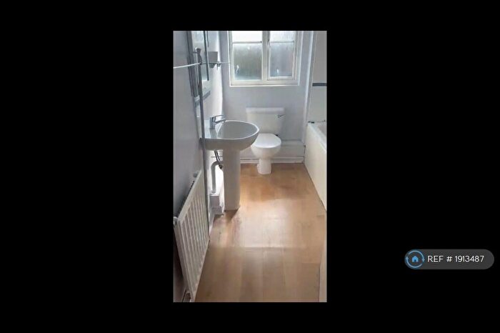 2 Bedroom Terraced House To Rent In Troon Close, Thamesmead, SE28