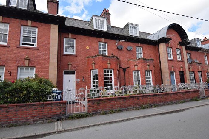 5 Bedroom Terraced House For Sale In Arenig Street, Bala, LL23
