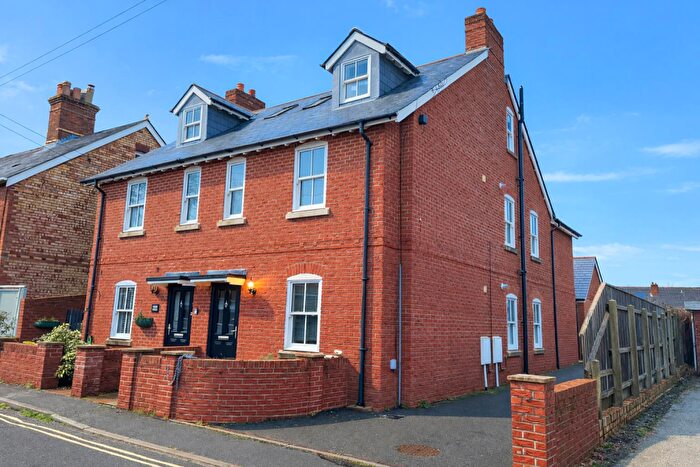 2 Bedroom Apartment To Rent In St Martins Lane, Wareham, BH20