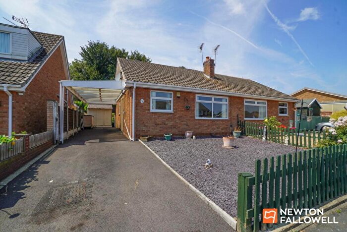 2 Bedroom Semi-Detached Bungalow For Sale In Swallow Walk, Hathern, LE12