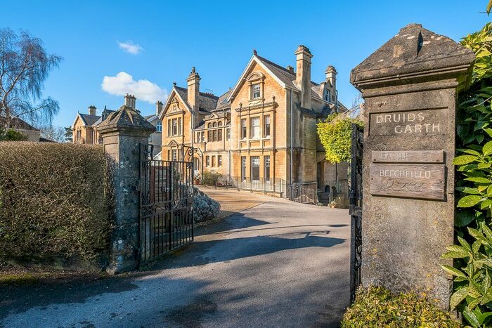 3 Bedroom Flat To Rent In Druids Garth, Bathampton Lane, Bathampton, Bath, BA2