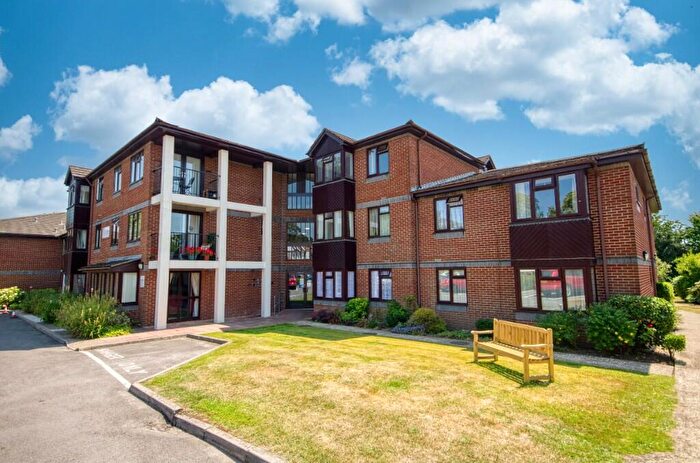 1 Bedroom Retirement Property For Sale In Thornhill Park Road, Southampton, Hampshire, SO18