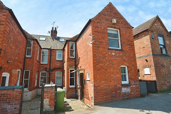 3 Bedroom Flat For Sale In Queen Street, Southwell, NG25
