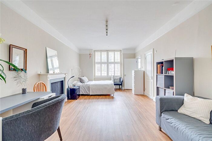 1 Bedroom Flat To Rent In Ranelagh Gardens, London, SW6