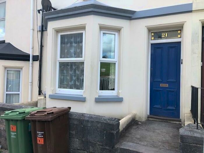 1 Bedroom Flat To Rent In Holdsworth Street, Plymouth, PL4