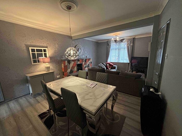 3 Bedroom Semi-Detached House To Rent In Hamilton Street, Mountain Ash, CF45