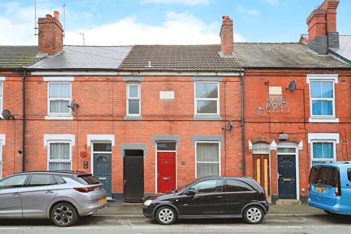 3 Bedroom Terraced House For Sale In Park Street, Kidderminster, Worcestershire, DY11