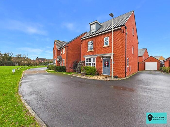 4 Bedroom Detached House For Sale In Lutra Close, Hardwicke, GL2