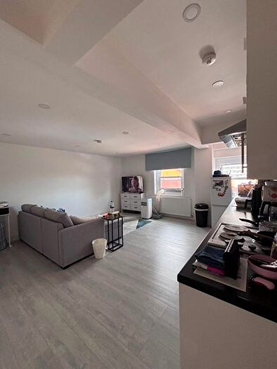 1 Bedroom Flat To Rent In London Road, Southend-On-Sea, SS1