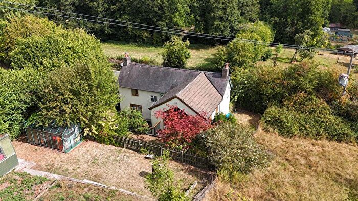 3 Bedroom Cottage For Sale In Ross Road, Longhope, GL17