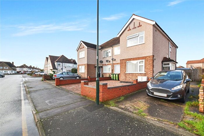 2 Bedroom Maisonette For Sale In Herbert Road, Bexleyheath, DA7