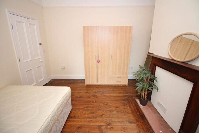 5 Bedroom Terraced House To Rent In Belle Grove West, Spital Tounges, Newcastle Upon Tyne, NE2