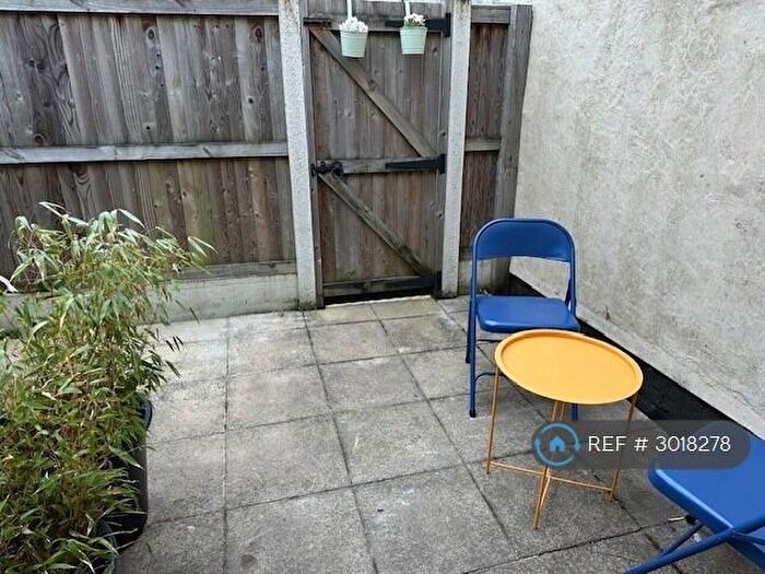 1 Bedroom Flat To Rent In Linden Crescent, Folkestone, CT19