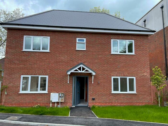 3 Bedroom House To Rent In Arcane Mews, London, SE12