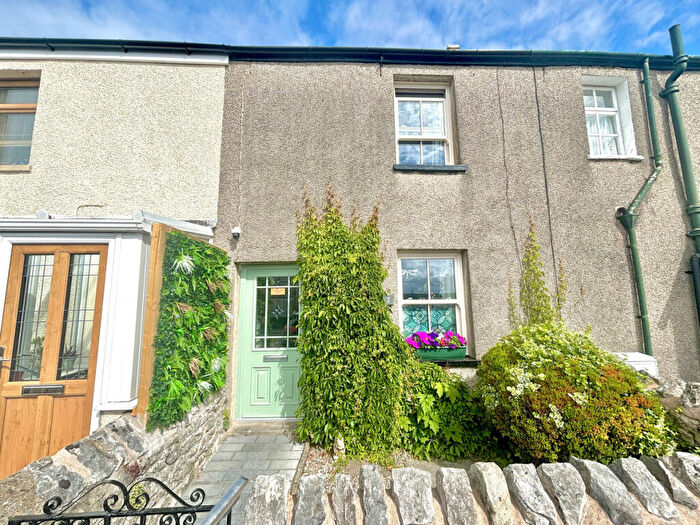 2 Bedroom Cottage For Sale In Back Lane, Warton, LA5