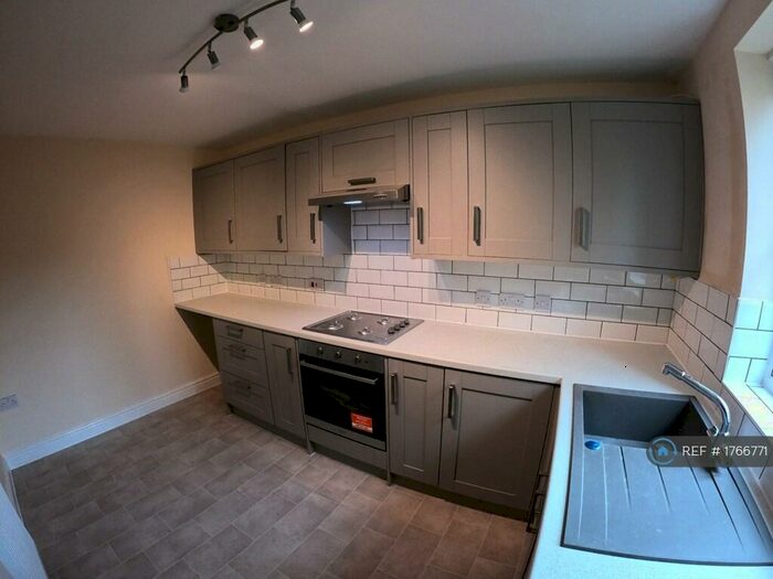 3 Bedroom Terraced House To Rent In Weatherby Road, Norwich, NR5