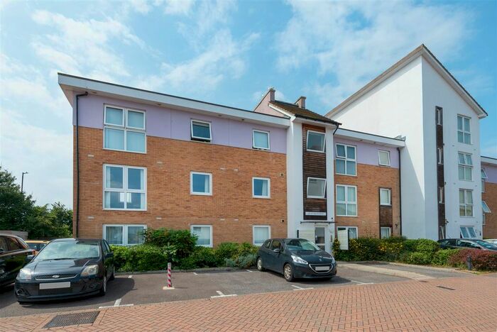 2 Bedroom Flat To Rent In Belon Drive, Whitstable, CT5
