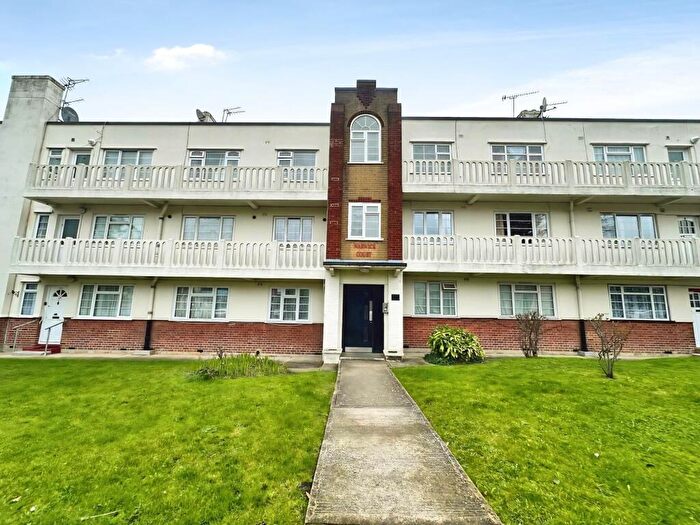 2 Bedroom Apartment To Rent In Princes Drive, Warwick Court Princes Drive, HA1