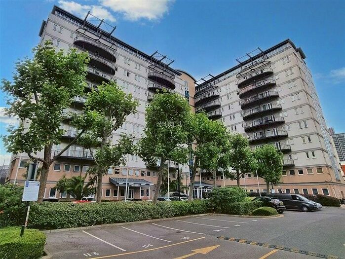 1 Bedroom Flat To Rent In Central House, High Street, Stratford, E15
