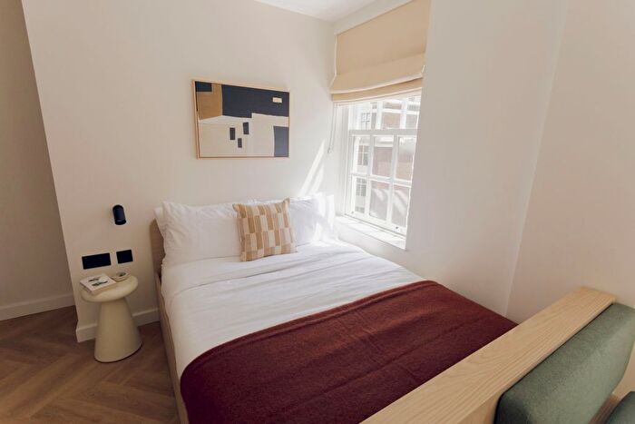 Studio To Rent In The Weymouth, - Weymouth Street, London, W1G
