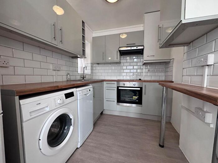 1 Bedroom Apartment To Rent In Hardwick Close, Stanmore, HA7