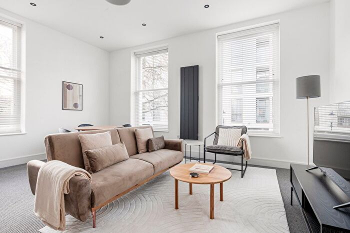 2 Bedroom Flat To Rent In Holland Park, W14