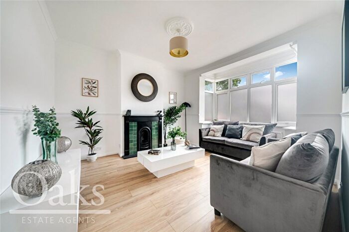 4 Bedroom Terraced House For Sale In Braeside Road, Streatham Vale, SW16