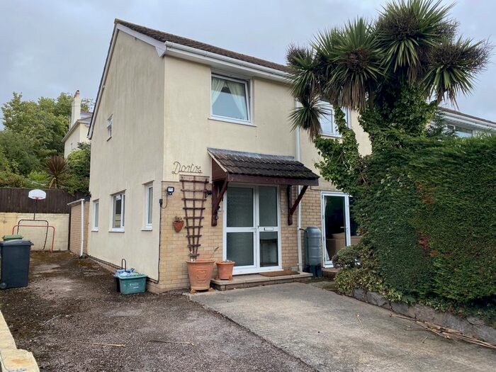 4 Bedroom Semi-Detached House To Rent In Ferndale Road, Teignmouth, Devon, TQ14