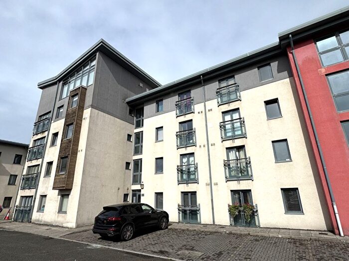 2 Bedroom Flat For Sale In St Catherines Court, Maritime Quarter, Swansea, SA1