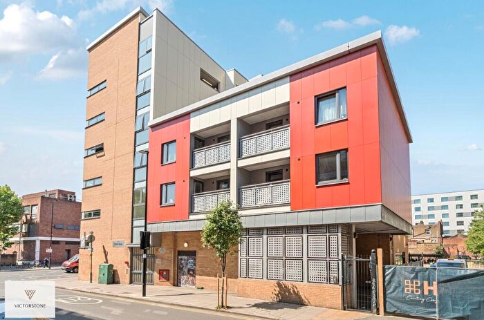 1 Bedroom Apartment To Rent In Painter House, Sidney Street, London, Greater London, E1