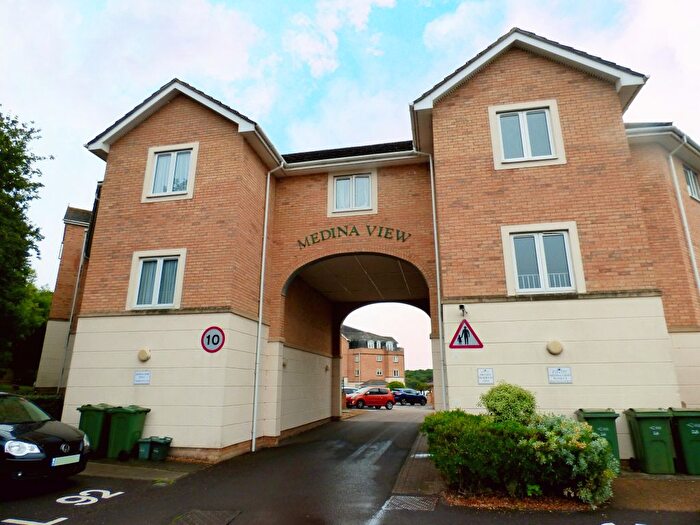 2 Bedroom Flat To Rent In Medina View, East Cowes, PO32