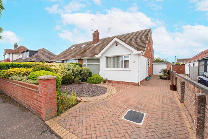 2 Bedroom Semi-Detached Bungalow For Sale In Claydon Grove, Gorleston, NR31