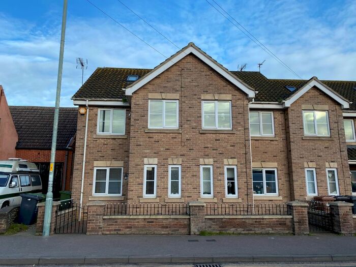 4 Bedroom End Of Terrace House To Rent In Apple Yard Mews, High Street, Caister NR30