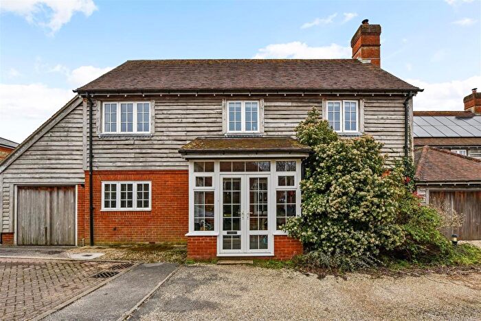 3 Bedroom Detached House For Sale In Groves Orchard, Whitchurch, RG28