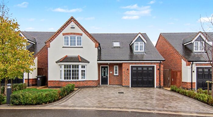 4 Bedroom Detached House For Sale In The Oaks, Corley, CV7