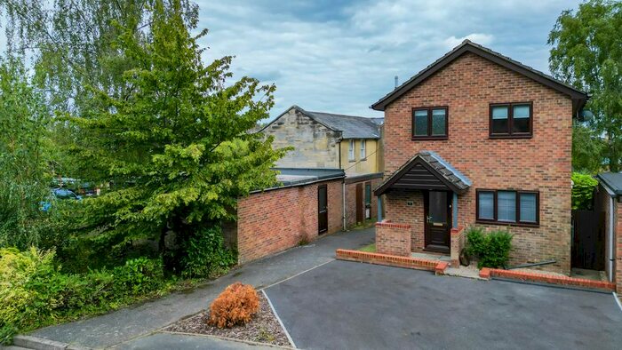 3 Bedroom Detached House To Rent In Hartley Court Gardens, Cranbrook, TN17