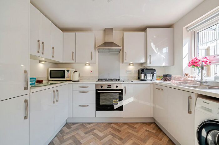 3 Bedroom Semi-Detached House For Sale In Hollyberry Road, Paignton, Devon, TQ4