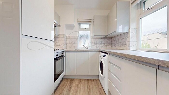 2 Bedroom Maisonette To Rent In Riverside Gardens, Wembley, HA0