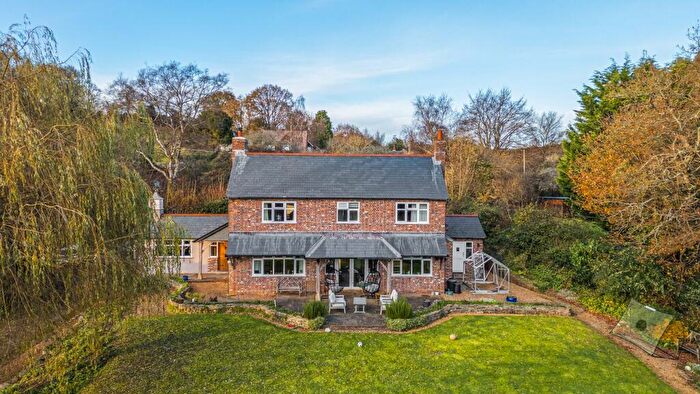 5 Bedroom Equestrian Facility For Sale In Gorley Lynch, Fordingbridge, SP6