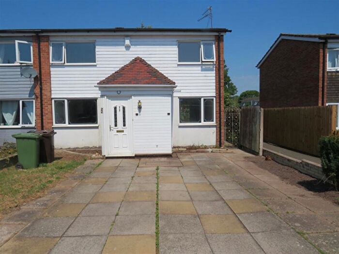 3 Bedroom End Of Terrace House For Sale In Charlbury Avenue, Fordbridge, B37