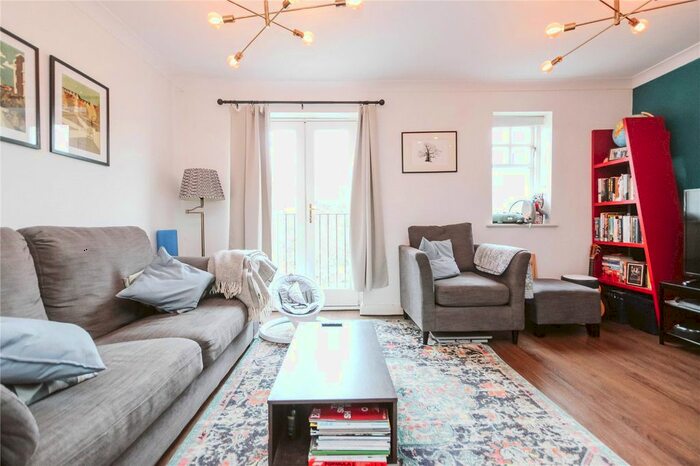 3 Bedroom Detached House To Rent In St. Georges Avenue, St. George, Bristol, BS5