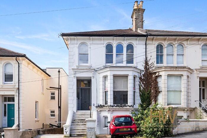 2 Bedroom Flat To Rent In Old Shoreham Road, Brighton, BN1