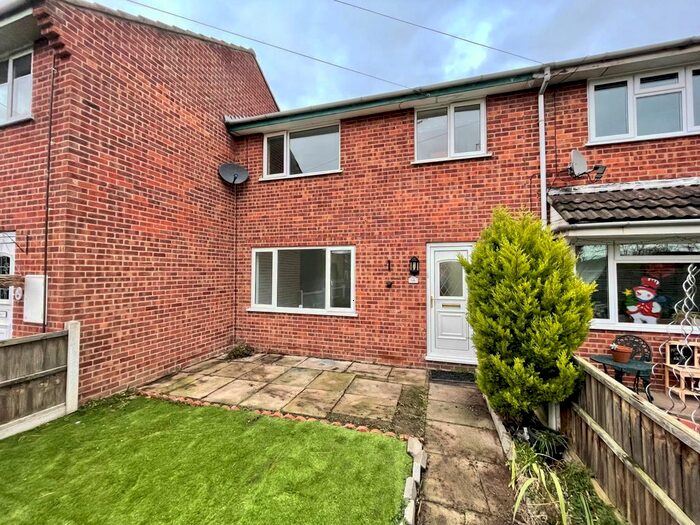 3 Bedroom Terraced House To Rent In Wallis Close, Draycott DE72