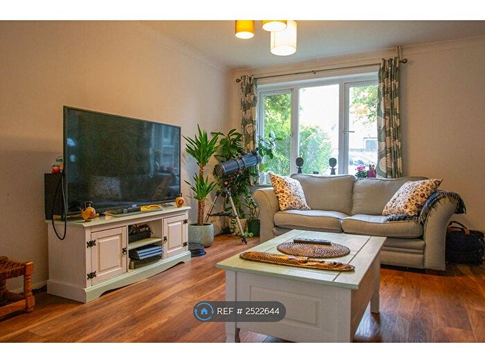 3 Bedroom Detached House To Rent In Biscay Close, Haverhill, CB9
