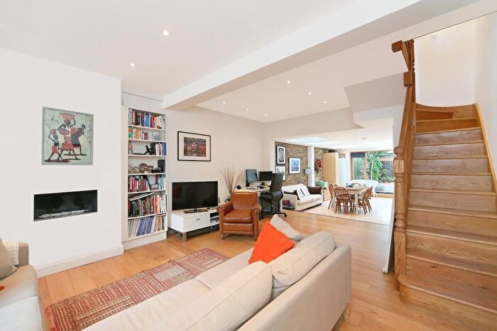 2 Bedroom Detached House To Rent In Cardross Street, London, W6