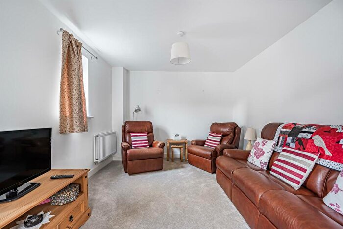3 Bedroom End Of Terrace House For Sale In Chapel Way, Axminster, EX13