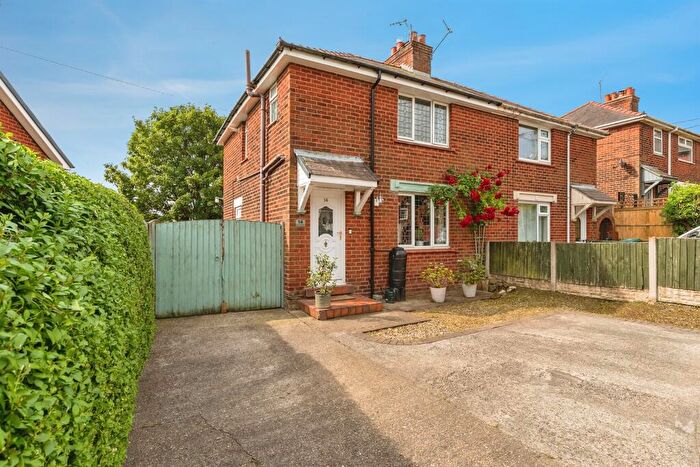 3 Bedroom Semi Detached House For Sale In Bryn Gwenfro, Tanyfron, Wrexham, LL11