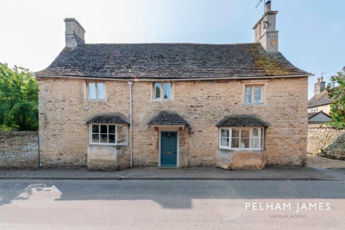 4 Bedroom Detached House For Sale In High Street, Easton On The Hill, PE9