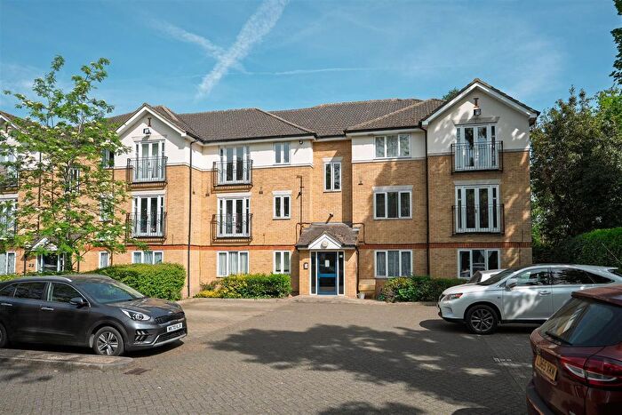 2 Bedroom Flat For Sale In Rectory Court, West Drayton, UB7